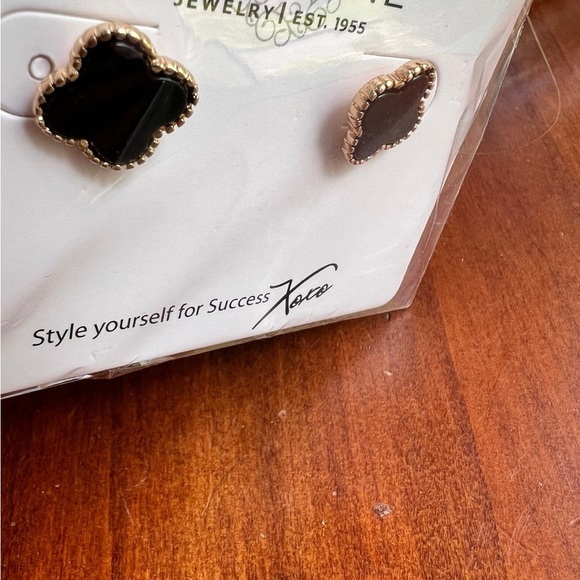 Lana Earrings - Black /Gold by Park Lane - Picture 6 of 6